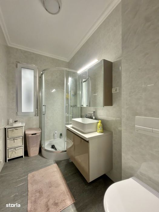 Apartament cu 3 camere, decomandat, etaj 1 - Chisoda