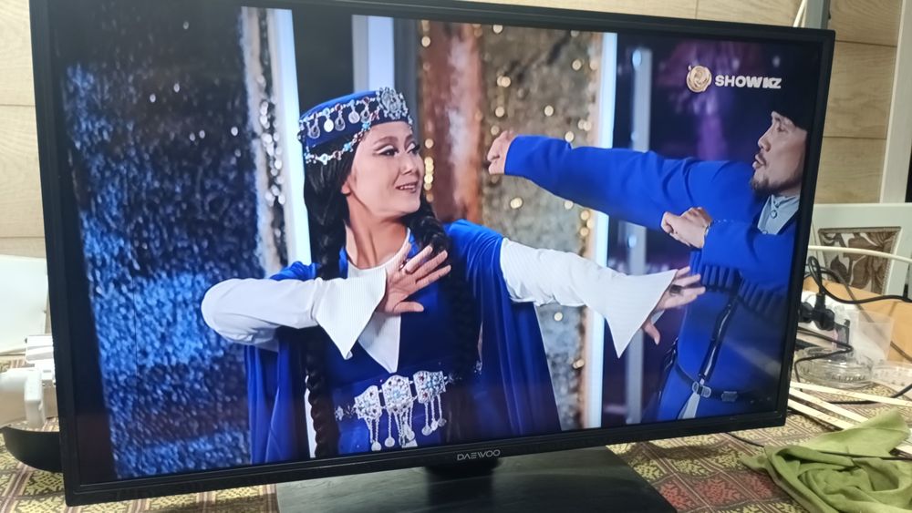 Телевизор DAEWOO