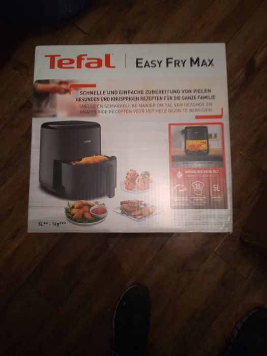 Vând  tefal fry max