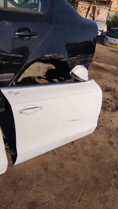 Usa dreapta fara accesorii  fata-spate Audi A5 an 2010