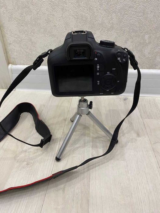 фотоаппарат - Canon EOS 4000D