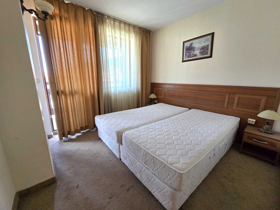 Тристаен апартамент за продажба на 100 метра от Кемпински, Банско