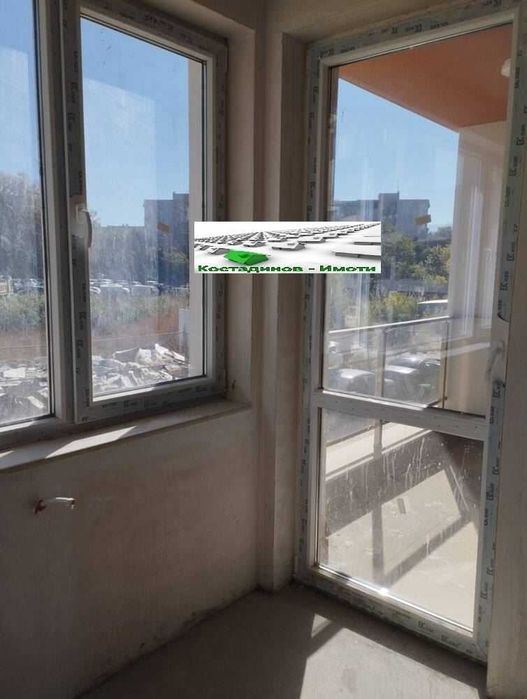 Продава се Двустаен апартамент в Пловдив, Христо Смирненски - 74 кв.м за 1582 €/кв.м - Снимка #3