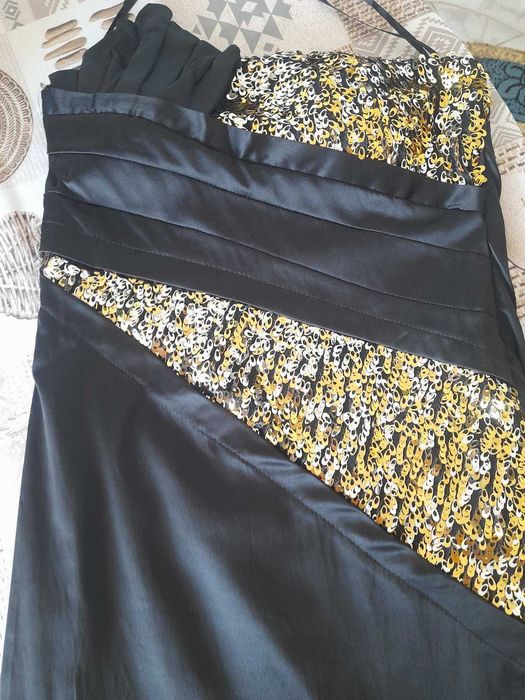 Нова официална дамска рокля закупена от Испания