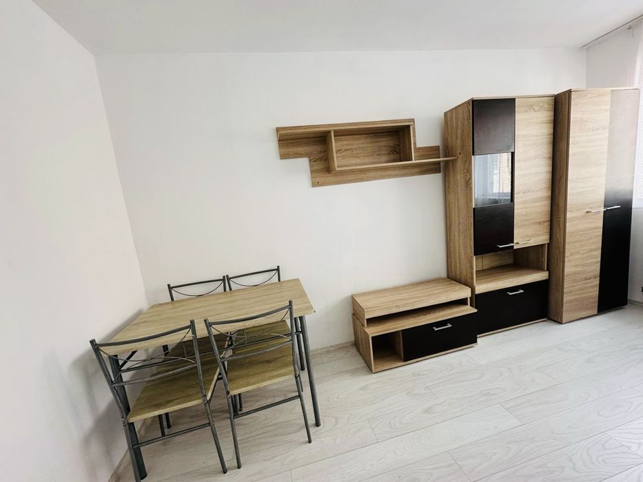 Garsoniera de inchiriat