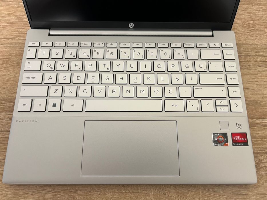 HP Pavilion Aero 13 AMD Ryzen 7 5800U