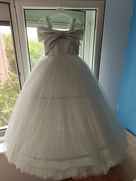 Rochie fetiță mărimea 140 cm