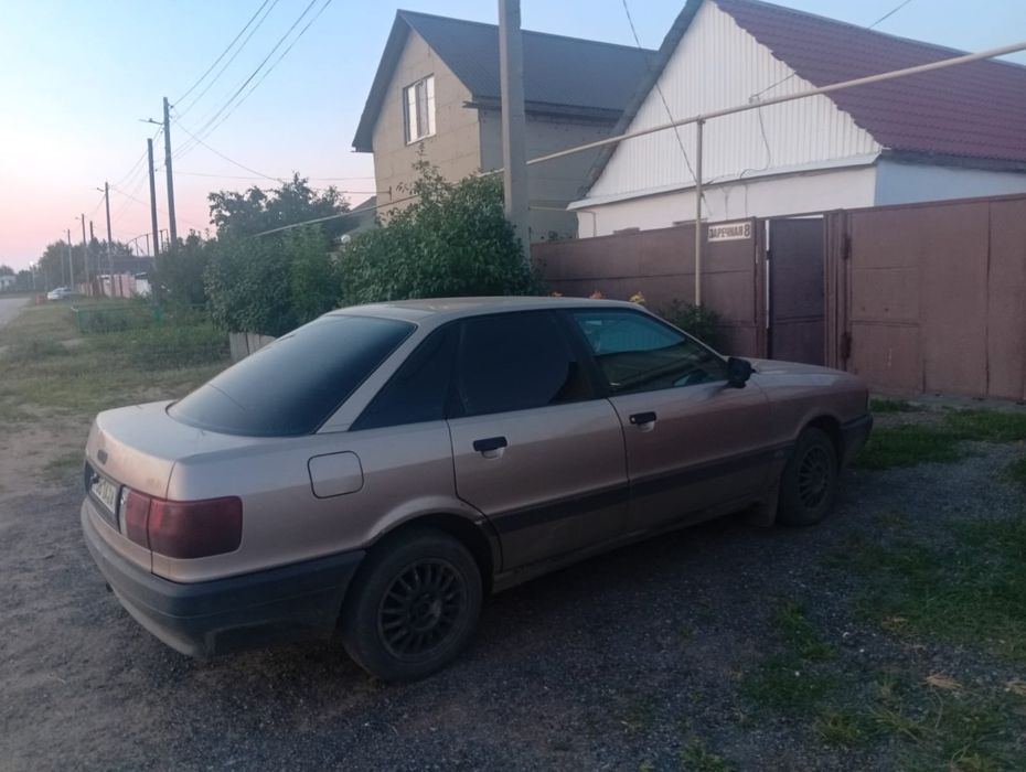 Продам Ауди 80 в хорошем состоянии