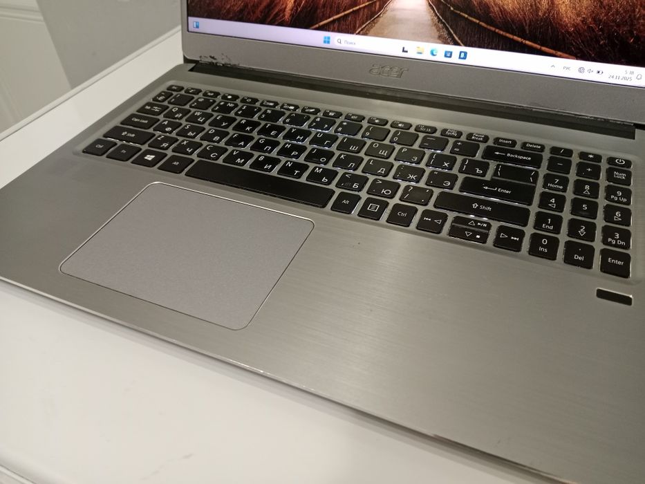 Продам ноутбук Acer Swift