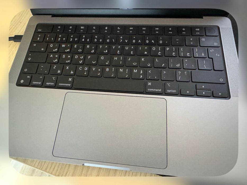 MacBook Pro M1 Pro 16Gb ram 512 SSD