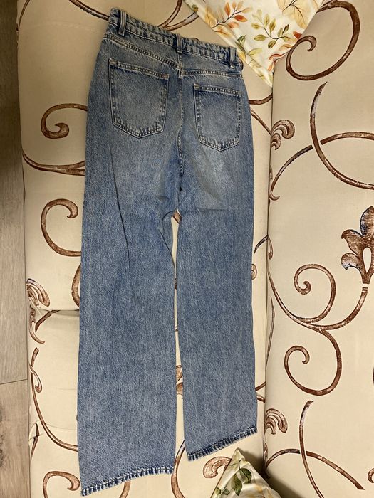 2 blugi dama S wide leg verde si albastru 25 lei