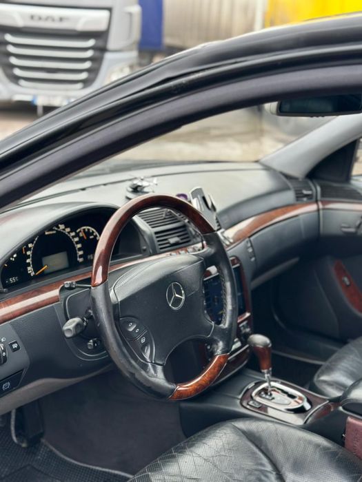 Продам w220 мерс хорошем состоянии