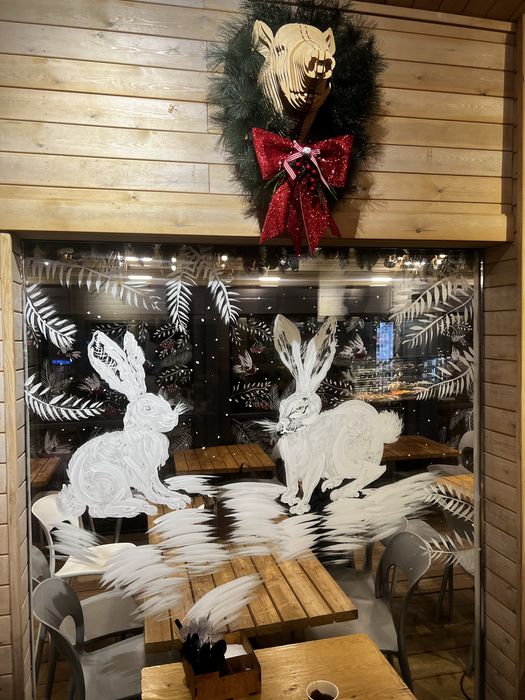 Рисунки на окнах