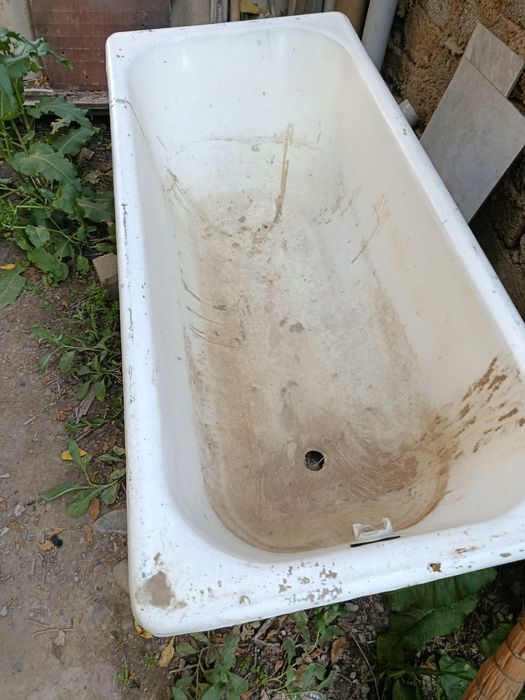 Продам ванну чугунная