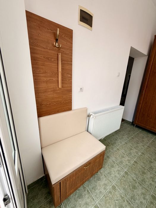 Inchiriez casa zona centrală!