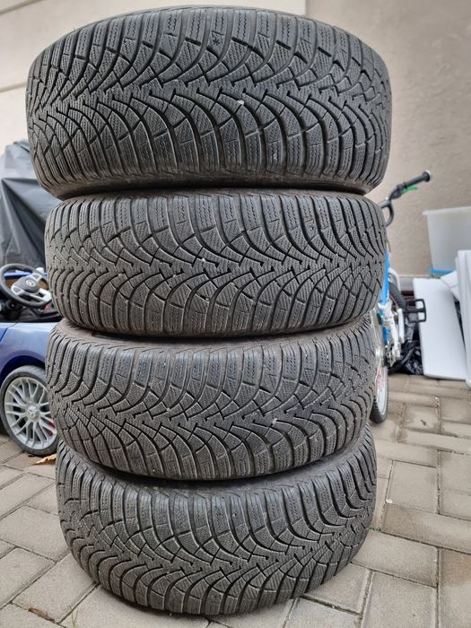 Set 4 Anvelope iarna Goodyear 205/55 R16
