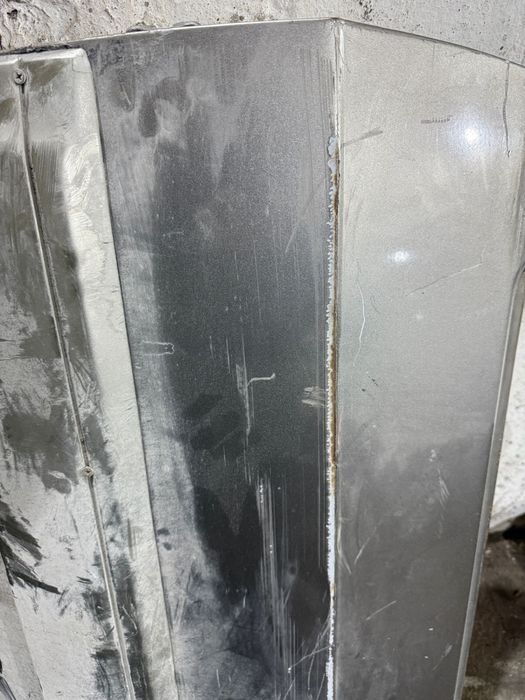 Дверь на ваз 2114 либо 2115