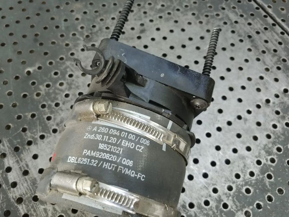 furtun tub admisie 2.0b 260920 a35 amg mercedes  a-class  w177  a2600940100
