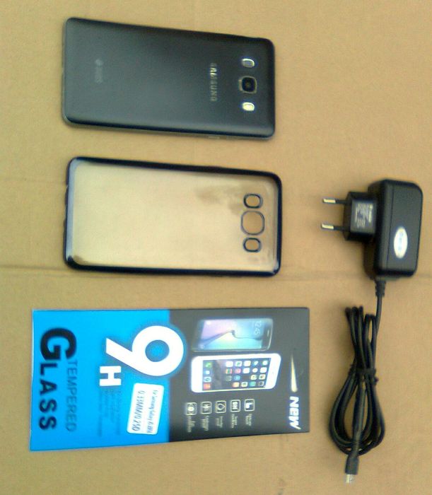 Samsung Galaxy J5 2016,Dual SIM 2 GB RAM,16 GB