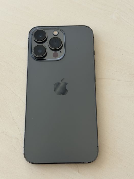 Iphone 13 Pro aproape nou