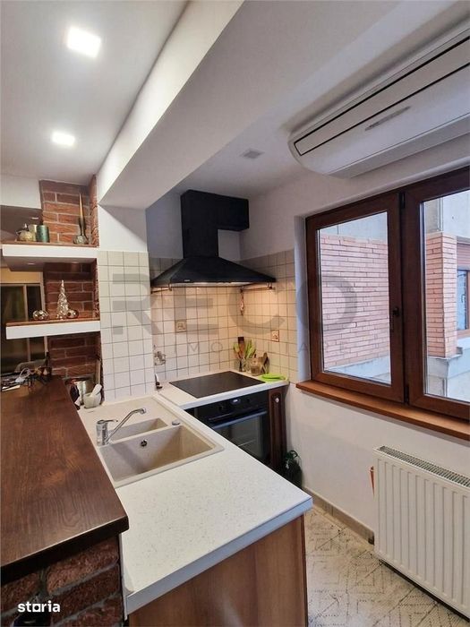RECO, apartament decomandat,4 camere, Centrul Civic