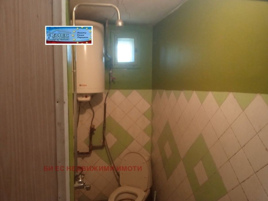 Продажба Къща гр. Луковит - с. Дерманци 115m²