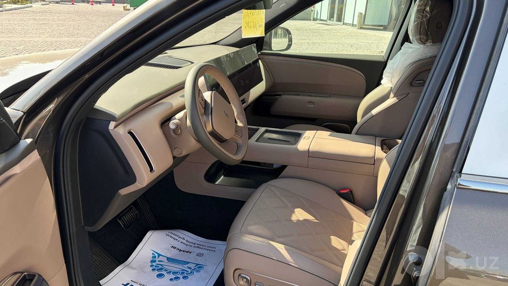 Официальный Lixiang L9 Livis Truffle brown от SIA MOTORS
