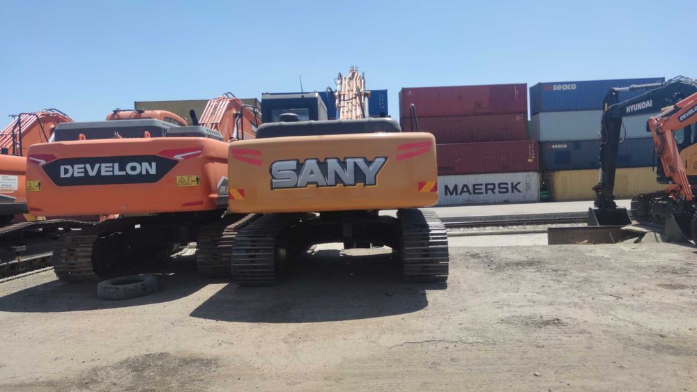 Ekskovator sany 235H sotiladi