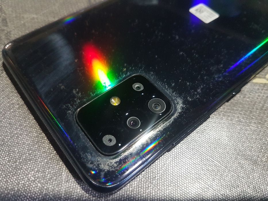 Samsung Galaxy A51 перфектен
