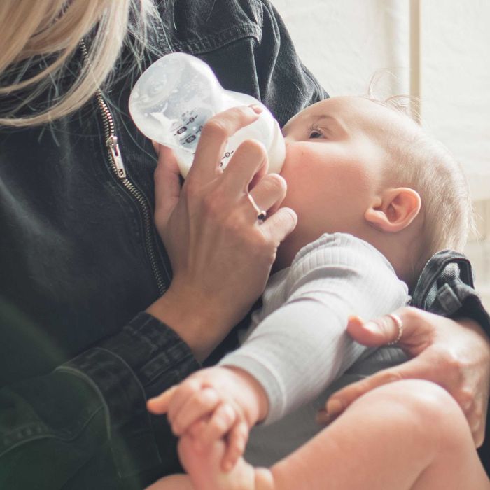 НОВ Tommee Tippee Комплект Електрически парен стерилизатор шишета нагревател за шише торбичка