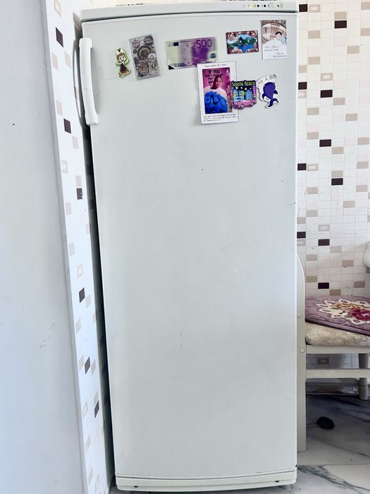 Продам морозильник