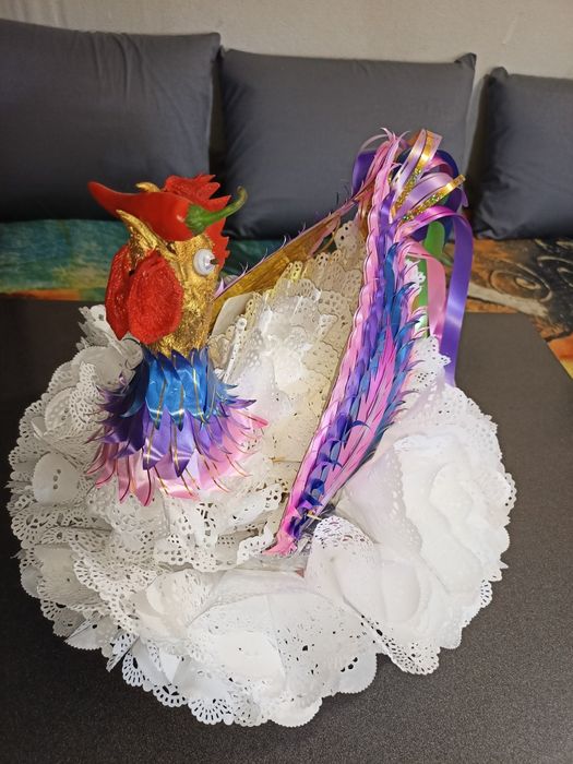 Украшение свадебных петухов