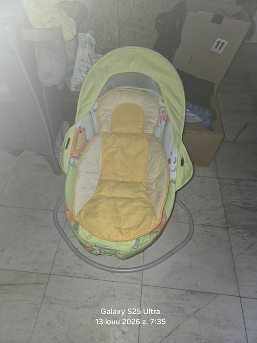 Електрически бебешки шезлонг / люлка Cangaroo Rocking Cradle