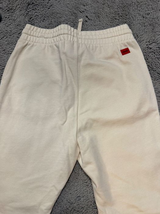 Hugo Boss долници