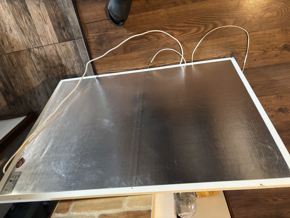 Panou radiant infrarosu