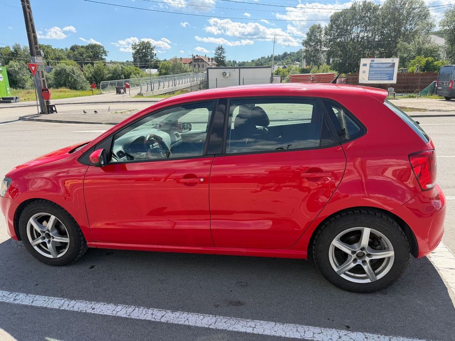 VOLKSWAGEN Polo 2012 — imagine 2