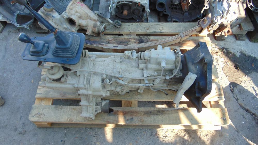 Cutie viteze manuala 5+1 viteze,cu cutie transfer 1.6,16 V 4x4 Daihatsu Feroza an 1989-2002