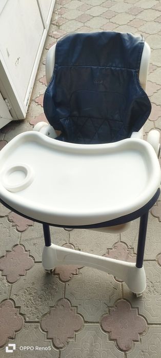 Стол детский кормления