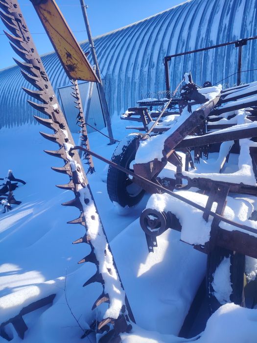 Сенокосилка двух бруска и грабли