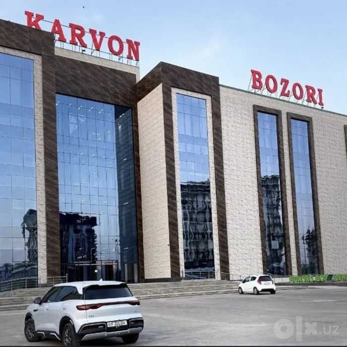 продается магазин в Карвон Shopping