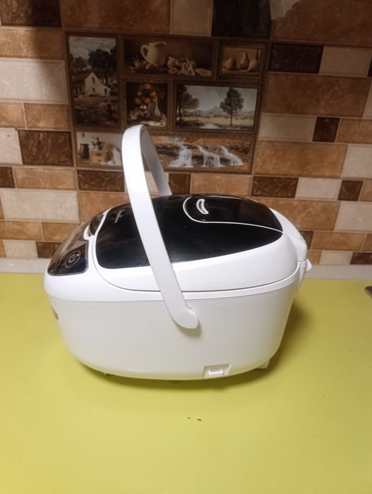Продам мультиварку