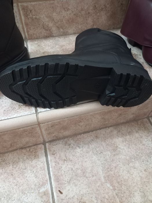 Мъжки кожени боти