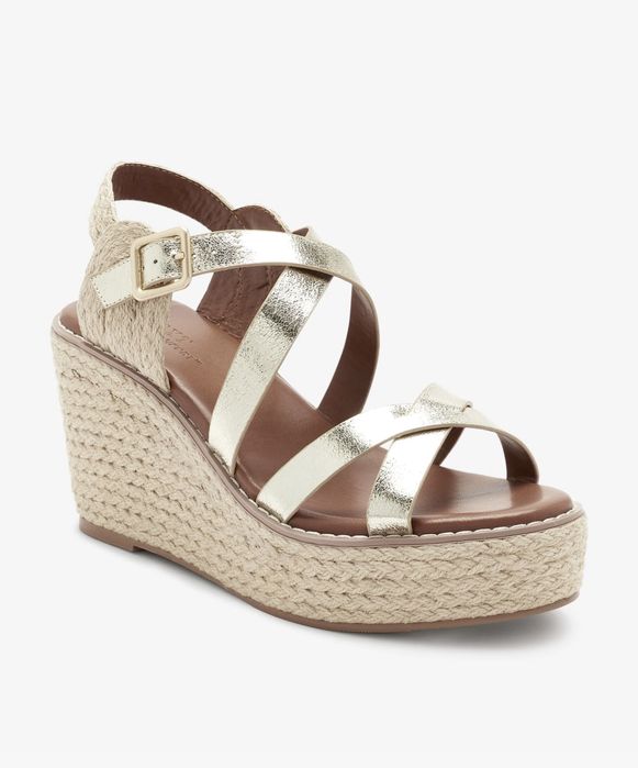 Шикарные босоножки (41,5 размер)