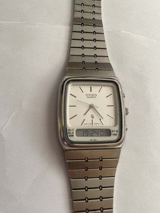 AUTENTIC Vintage  CITIZEN QUARTZ CAL.8950 Digi/Ana funcț. perfect