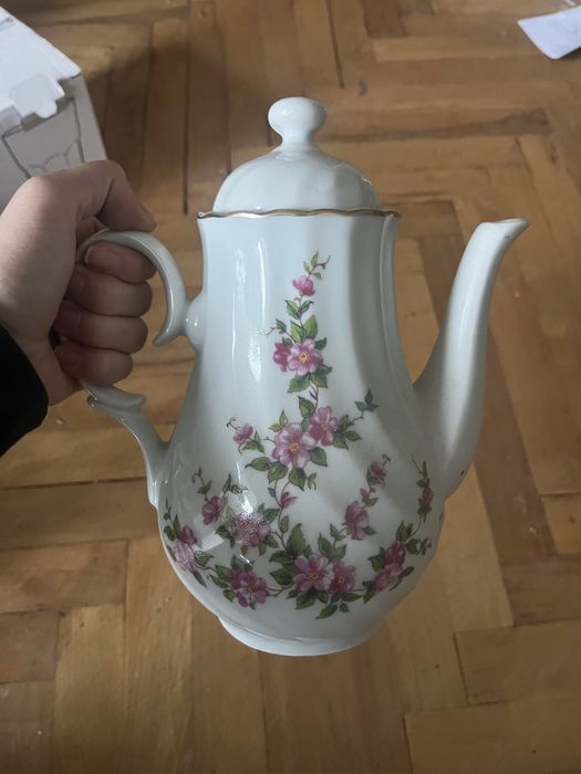 Чайник произведен в българия