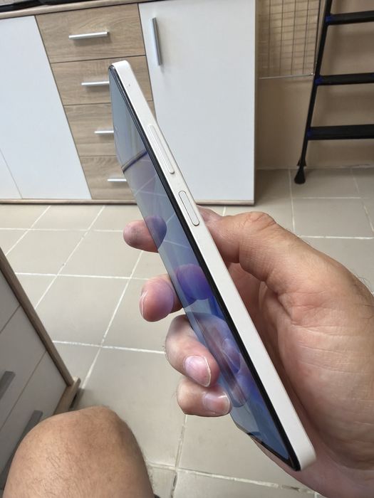 Xiaomi Redmi Note 12 Pro 5G 6+2/128gb - перфектни