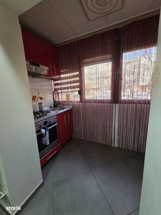 Apartament 4 camere decomandat ,Lăpuș Argeș ,zona Sucpi