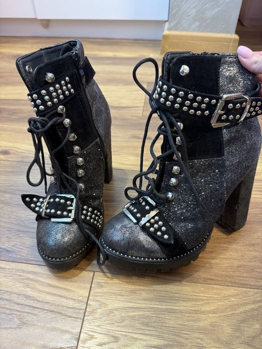 Официални боти 36 номер