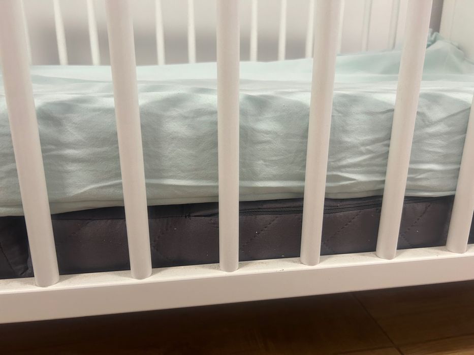 Детско дървено легло