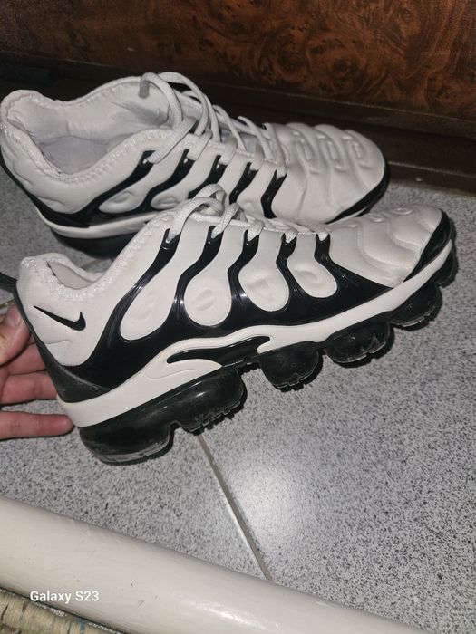 Оригинал кроссовка